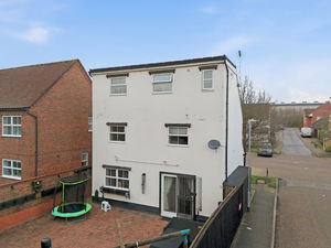 Photo 2- click for photo gallery